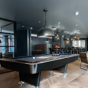 Cosy Ensuite Bedrooms At Electric Press Near City Centre Apartment